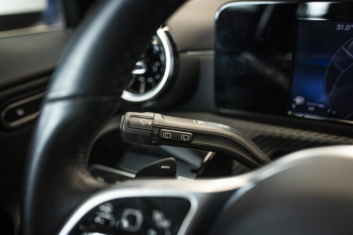 mercedes-benz-cla-2022-hibrido-1332cc