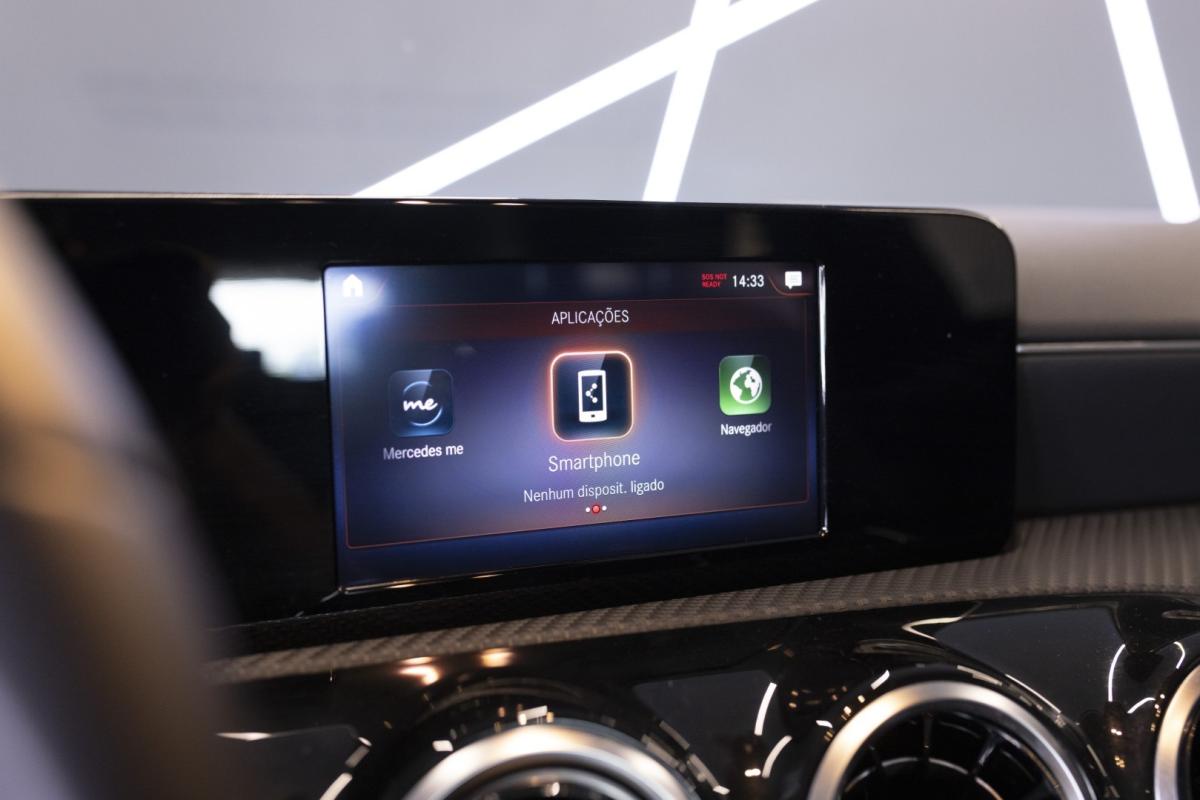 mercedes-benz-cla-2022-hibrido-1332cc
