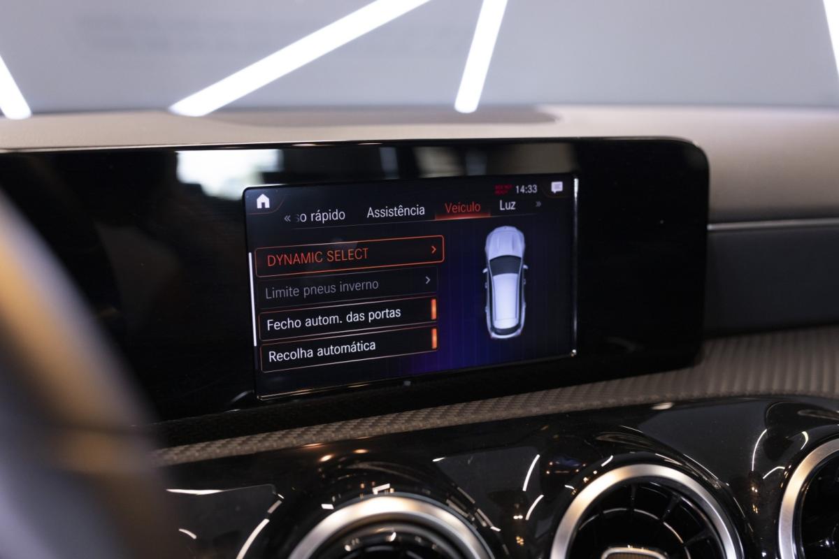 mercedes-benz-cla-2022-hibrido-1332cc