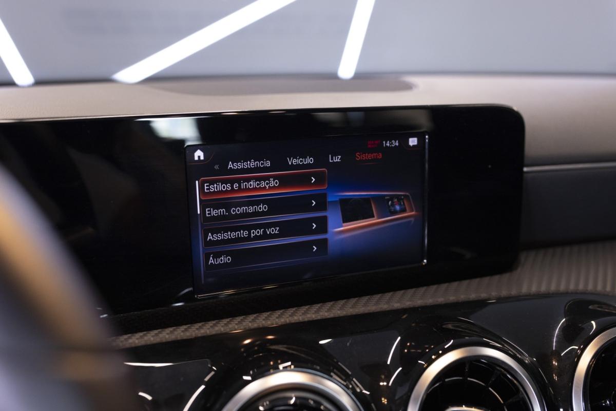 mercedes-benz-cla-2022-hibrido-1332cc