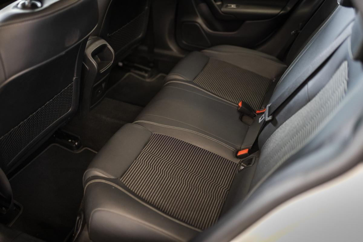 mercedes-benz-cla-2022-hibrido-1332cc