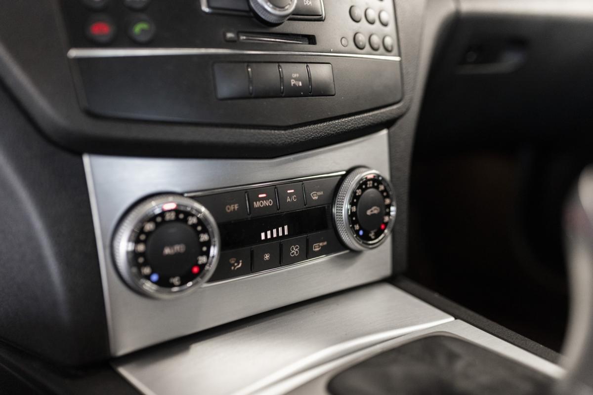 mercedes-benz-classe-c-2010-diesel-2143cc