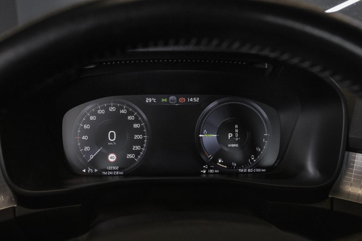 volvo-xc40-2020-hibrido-1477cc