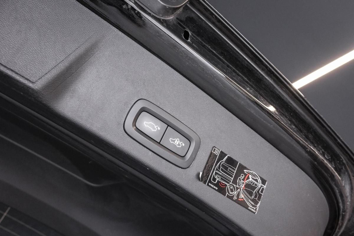 volvo-xc40-2020-hibrido-1477cc