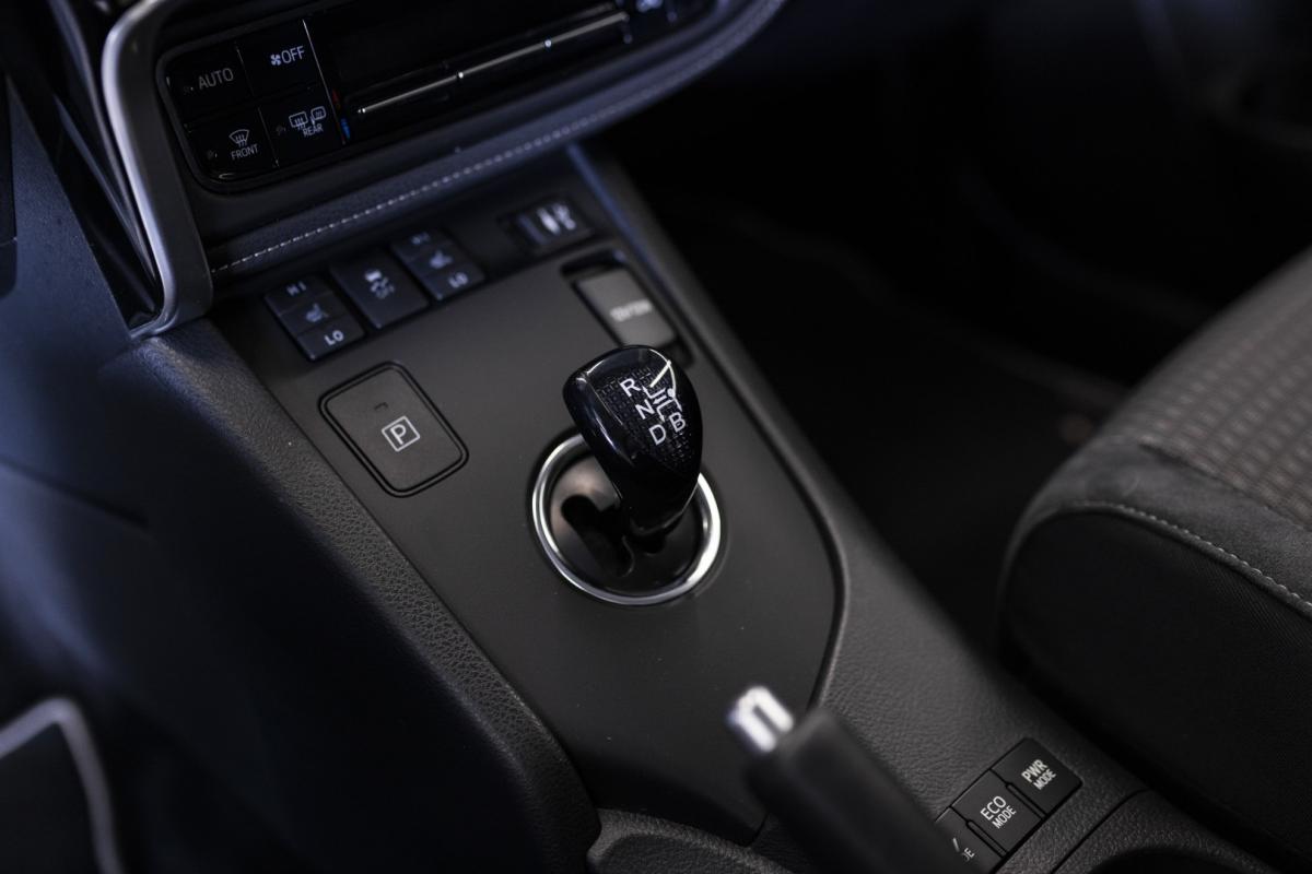 toyota-auris-touring-sports-2019-hibrido-1798cc