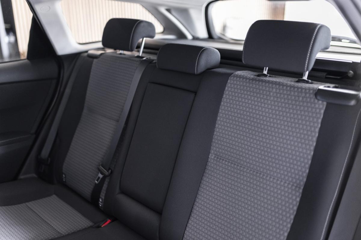 toyota-auris-touring-sports-2019-hibrido-1798cc