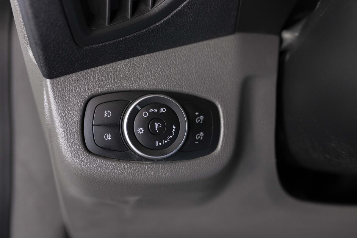 ford-transit-connect-2019-diesel-1499cc