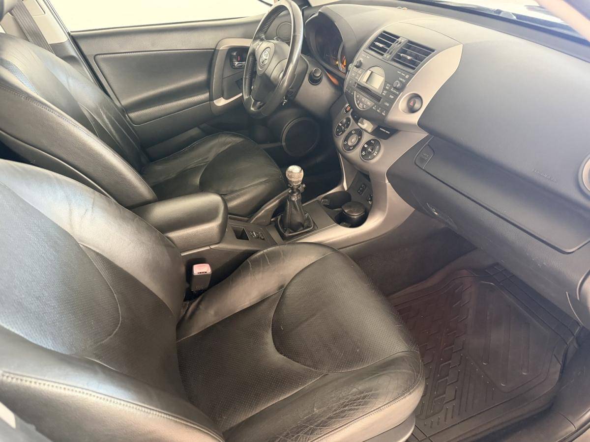 toyota-rav4-2006-diesel-2231cc