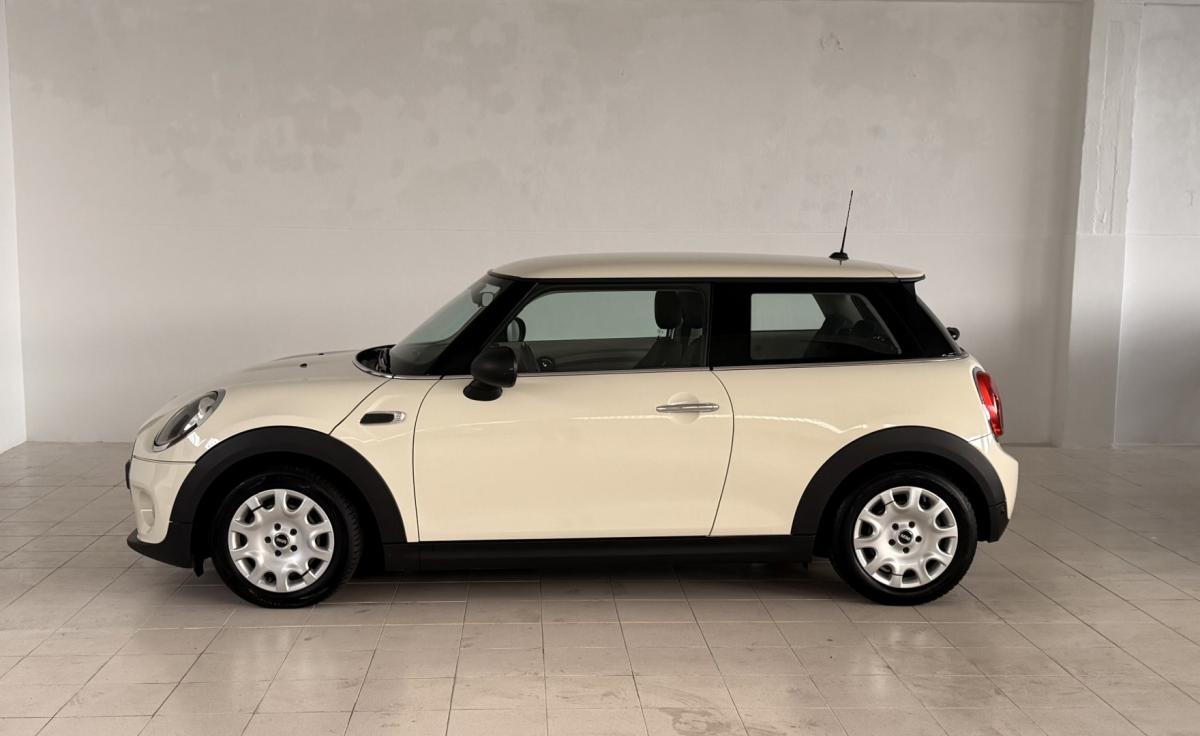 mini-cooper-2014-diesel-1496cc