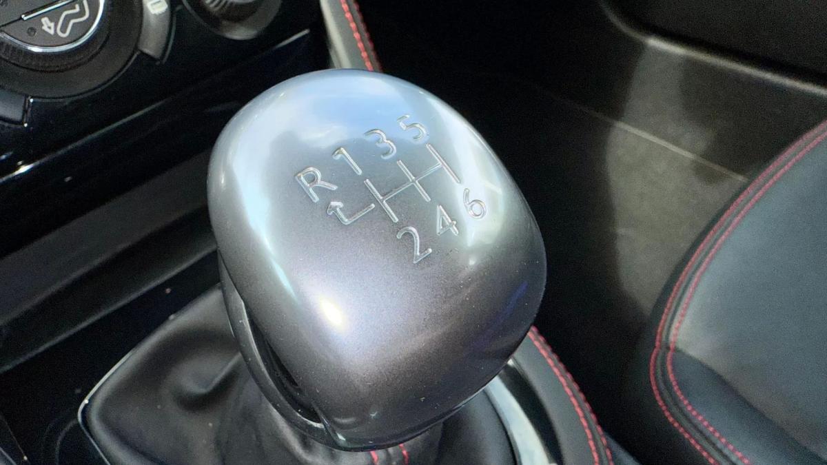peugeot-rcz-2015-gasolina-1598cc