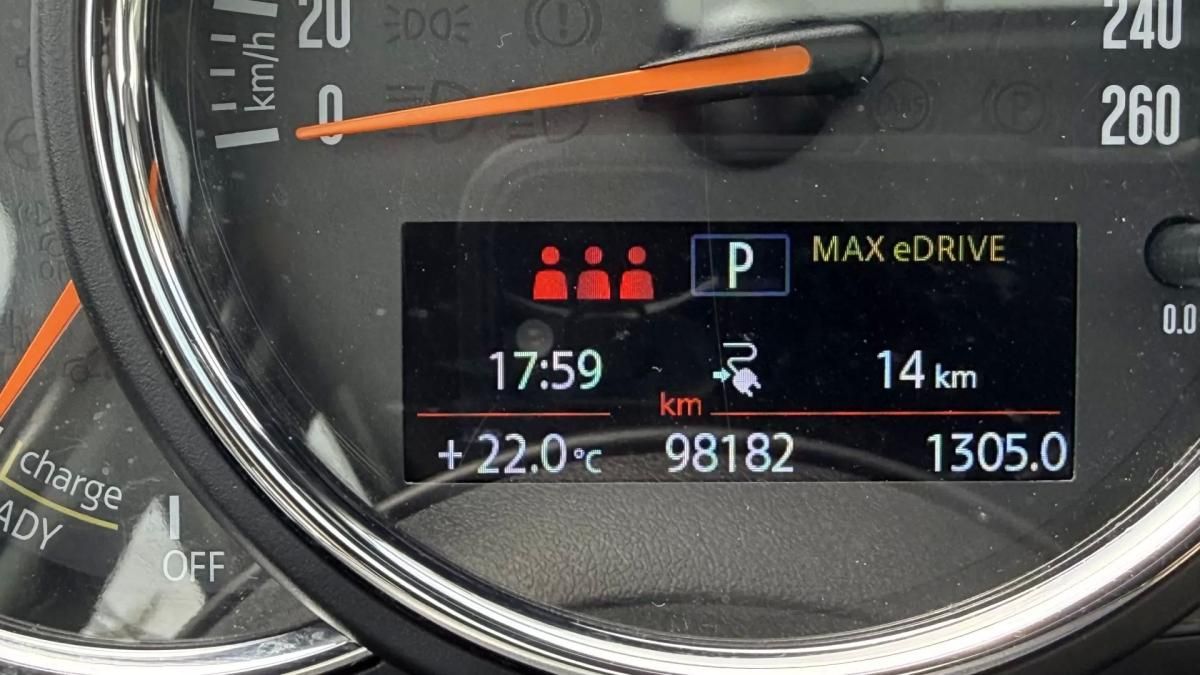 mini-countryman-2019-hibrido-1499cc