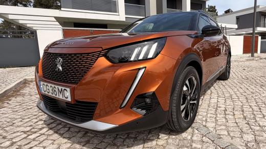 peugeot-e-2008-2020-eletrico-200cc