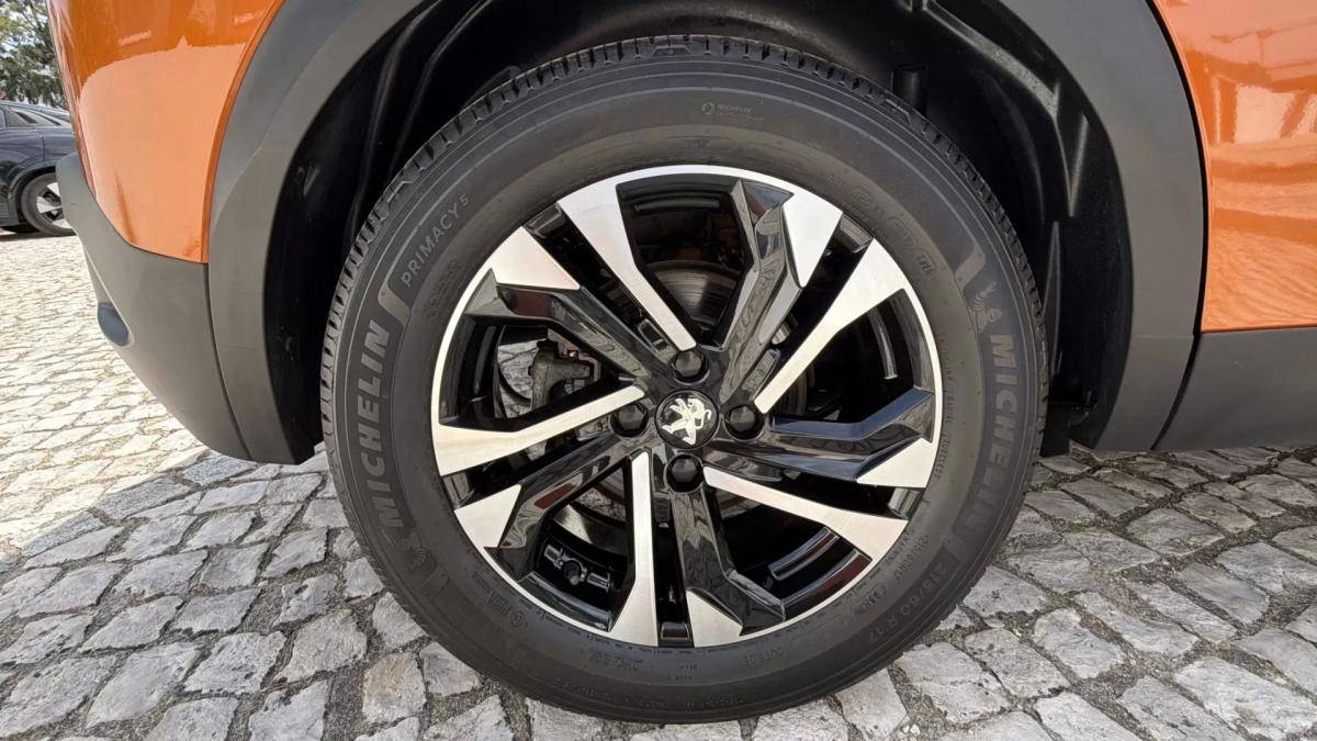 peugeot-e-2008-2020-eletrico-200cc