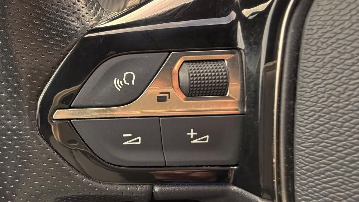 peugeot-e-2008-2020-eletrico-200cc