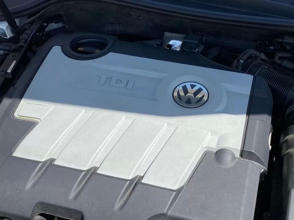 volkswagen-eos-2009-diesel-1968cc