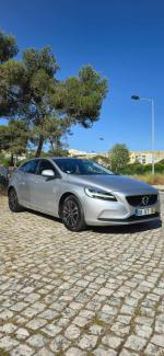 volvo-v40-d3-2-0-2019-diesel-1969cc