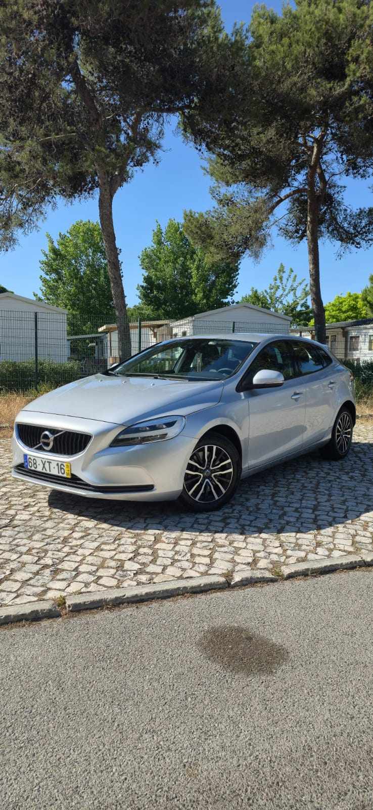 volvo-v40-d3-2-0-2019-diesel-1969cc