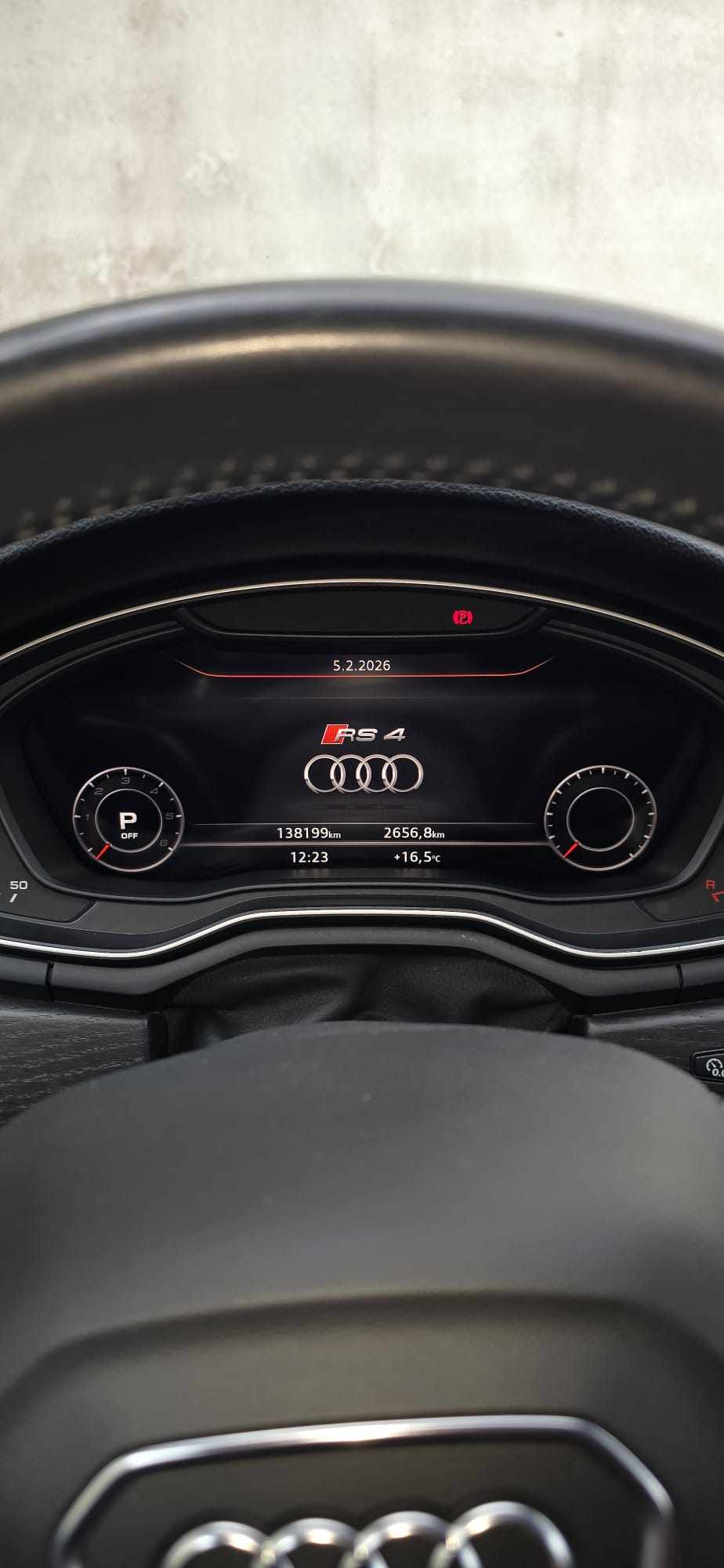 audi-a4-avant-2-0-tdi-190-2016-diesel-2000cc