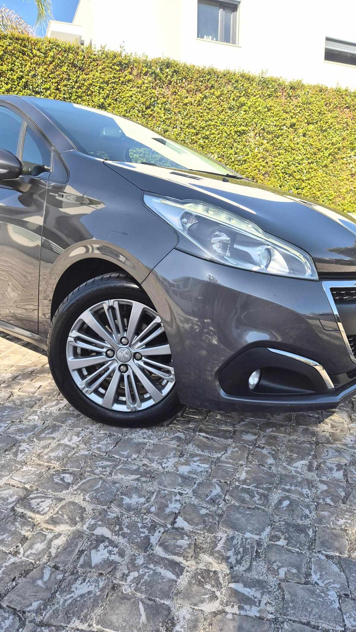 peugeot-208-1-2-vti-2019-gasolina-1199cc