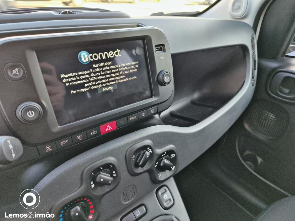fiat-panda-2024-gasolina-999cc