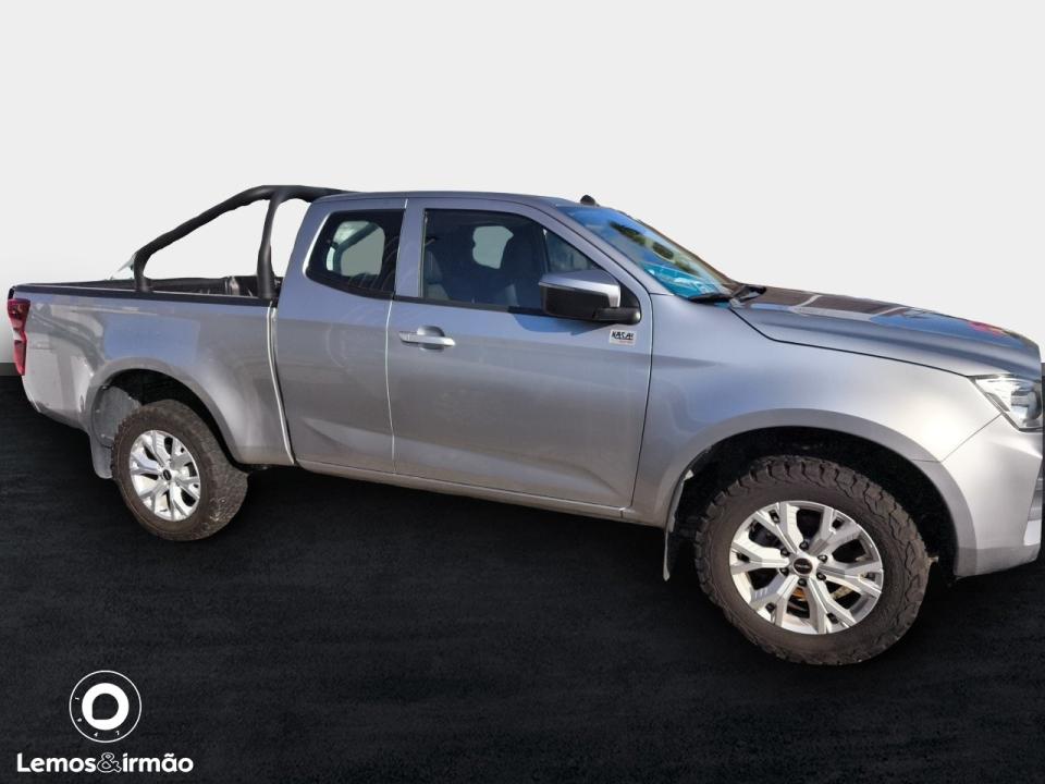 isuzu-d-max-2024-diesel-1900cc