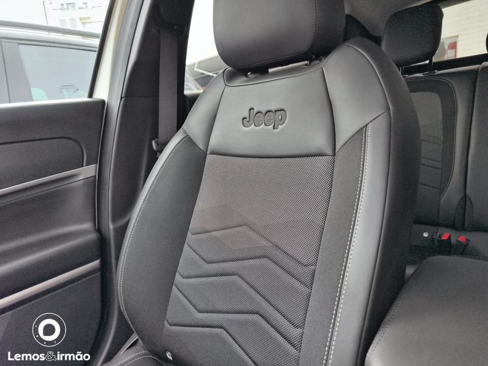 jeep-avenger-2025-gasolina-1199cc