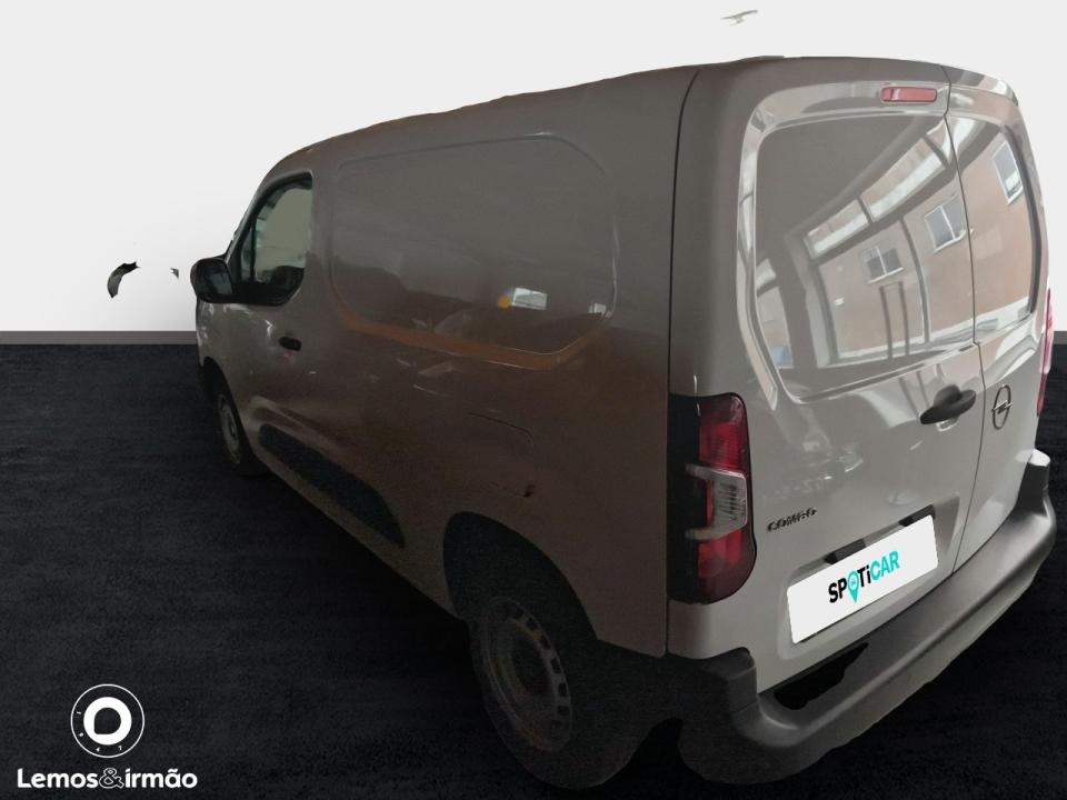 opel-combo-2023-diesel-1499cc