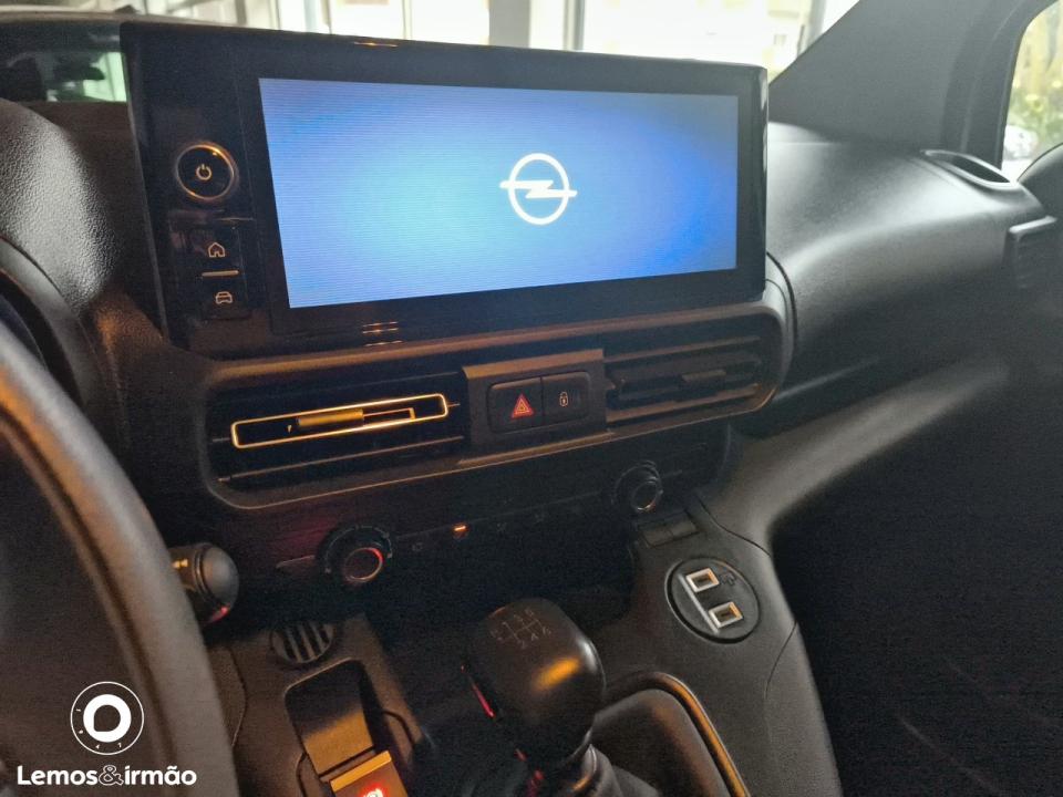 opel-combo-2023-diesel-1499cc