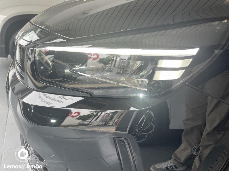 opel-corsa-2025-gasolina-1199cc