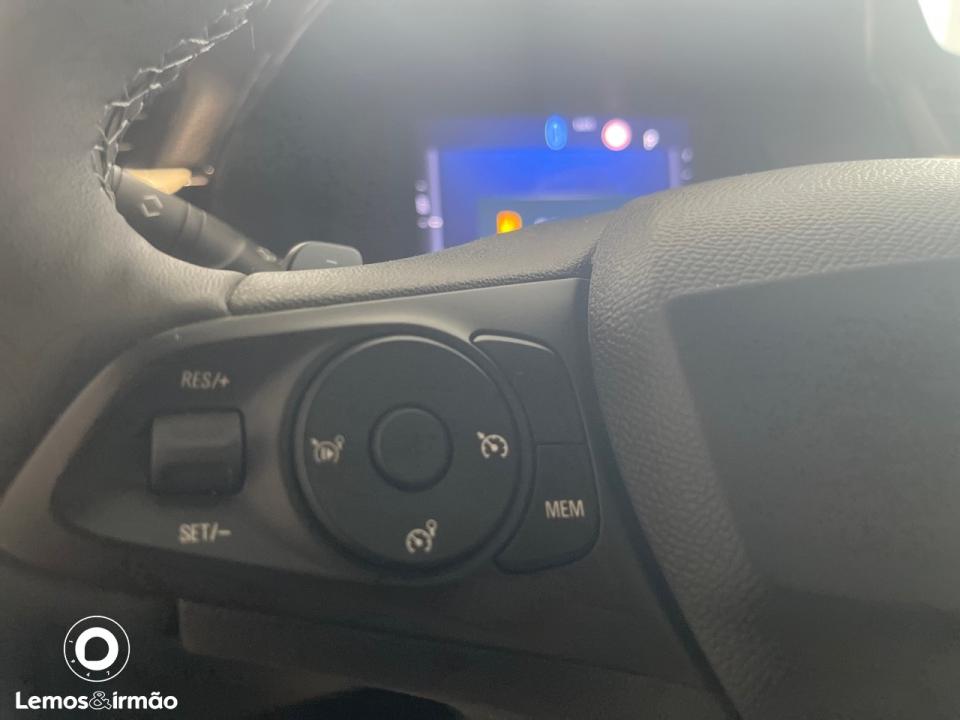 opel-corsa-2025-gasolina-1199cc