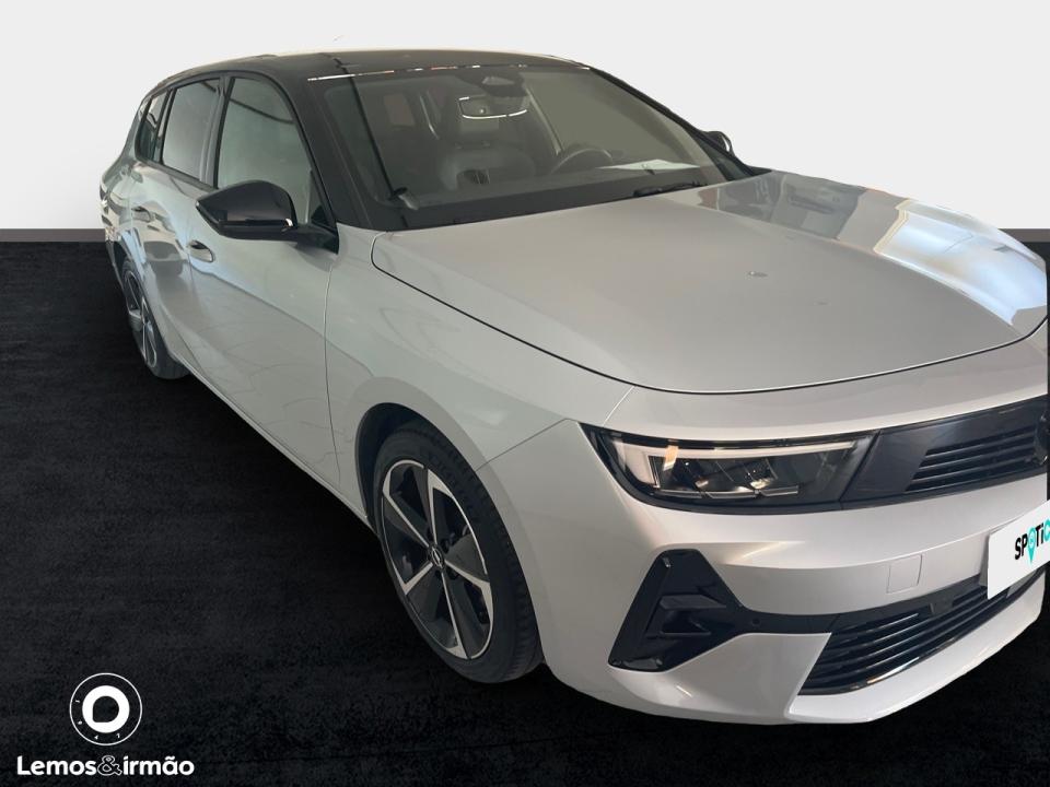 opel-astra-2025-gasolina-1199cc