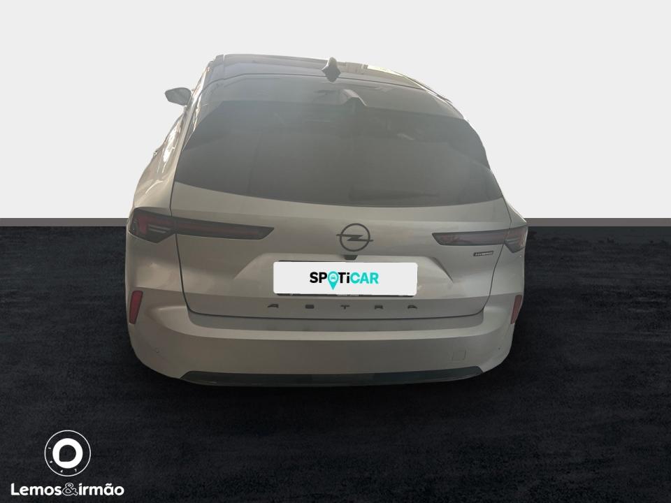 opel-astra-2025-gasolina-1199cc