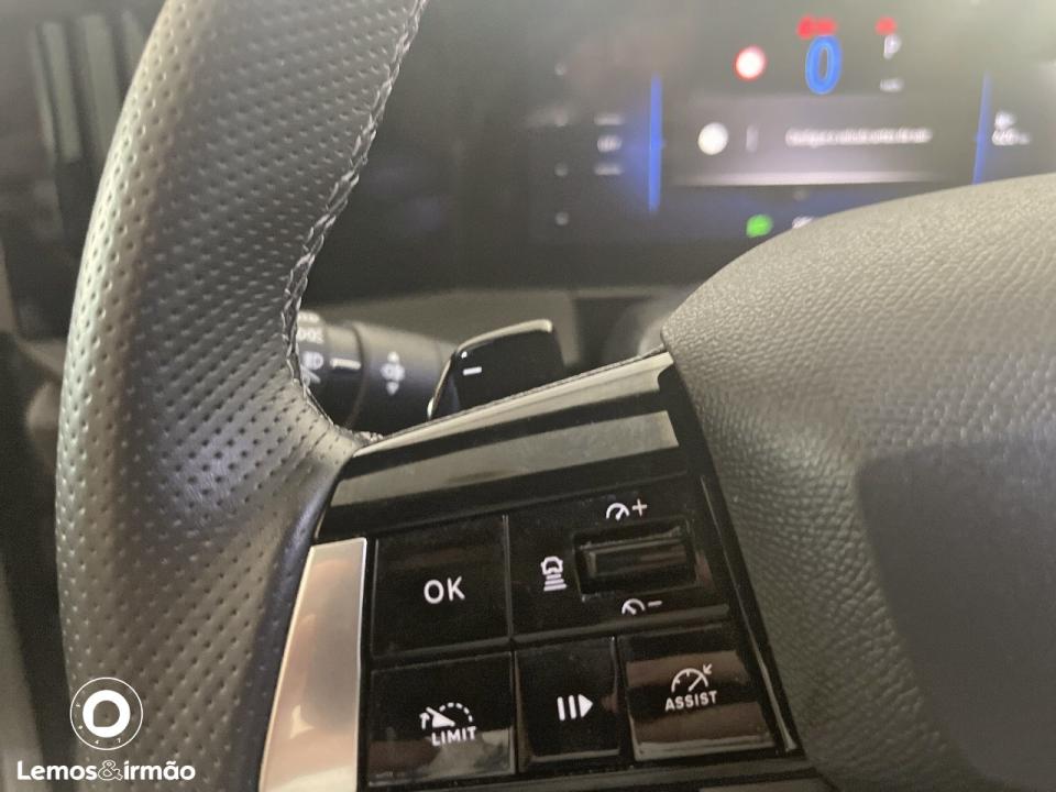 opel-astra-2025-gasolina-1199cc