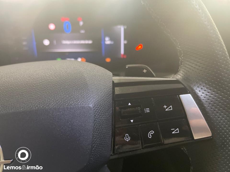 opel-astra-2025-gasolina-1199cc