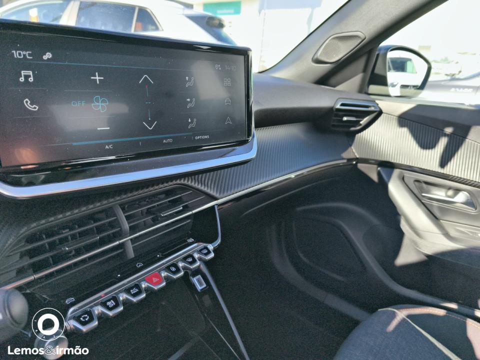 peugeot-2008-2025-eletrico-0cc