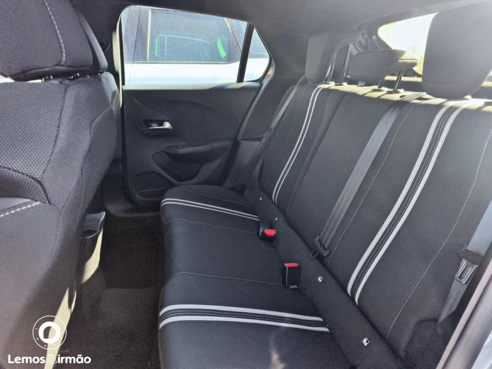 opel-corsa-2025-gasolina-1199cc
