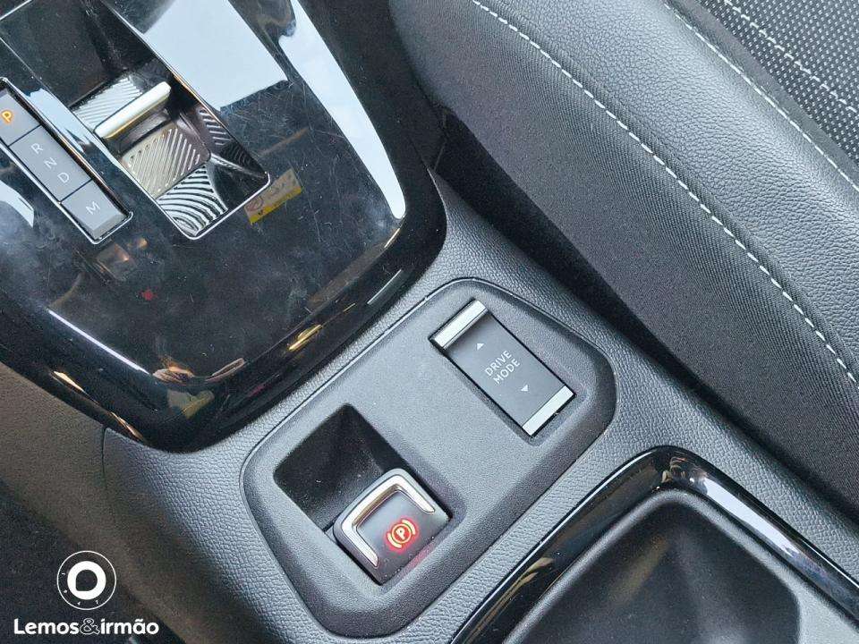 opel-corsa-2025-gasolina-1199cc