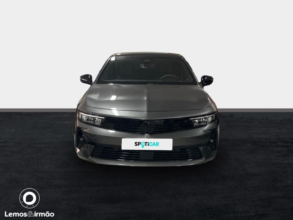 opel-astra-2024-gasolina-1199cc