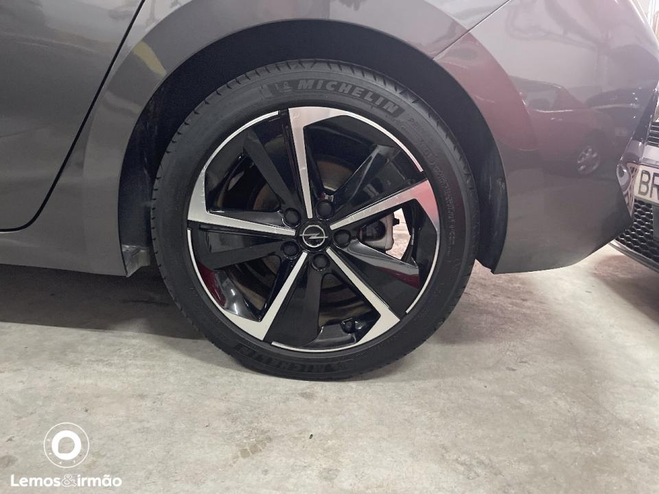 opel-astra-2024-gasolina-1199cc