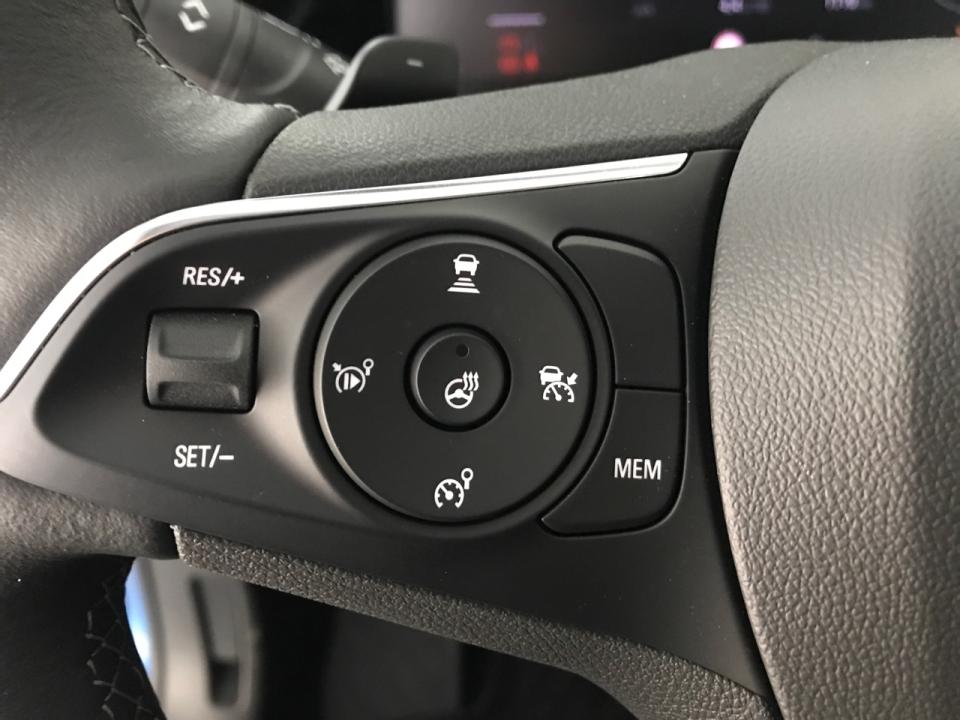 opel-grandland-x-2022-gasolina-1598cc