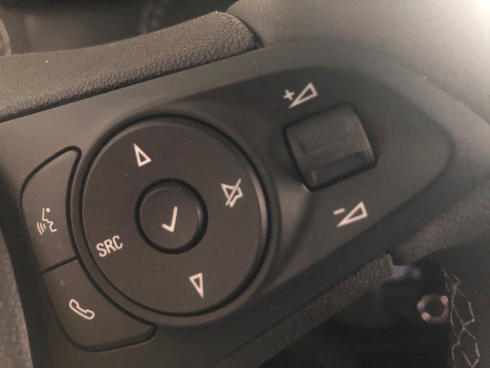 opel-corsa-2023-gasolina-1199cc
