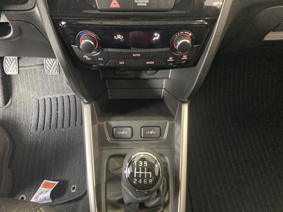 suzuki-vitara-2024-gasolina-1373cc