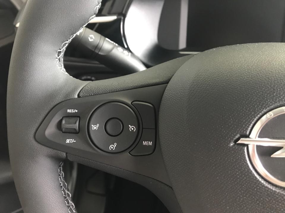 opel-corsa-2023-gasolina-1199cc
