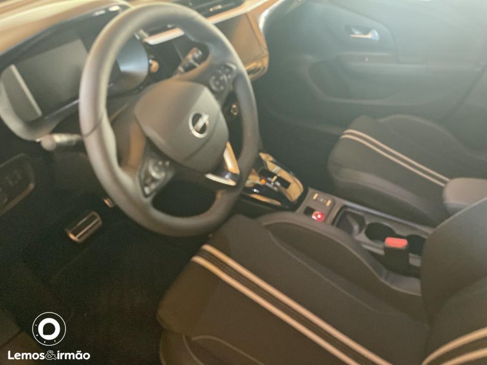 opel-corsa-2025-gasolina-1199cc