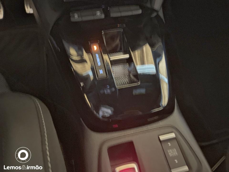 opel-corsa-2025-gasolina-1199cc