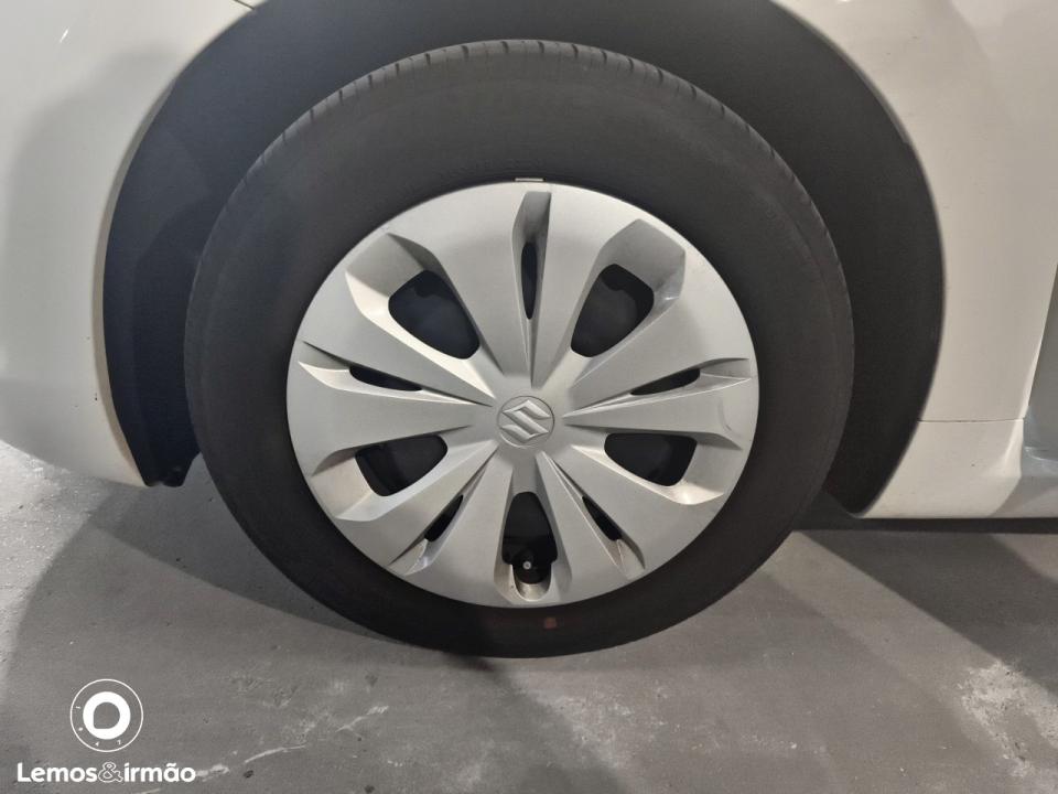 suzuki-swift-2024-gasolina-1197cc