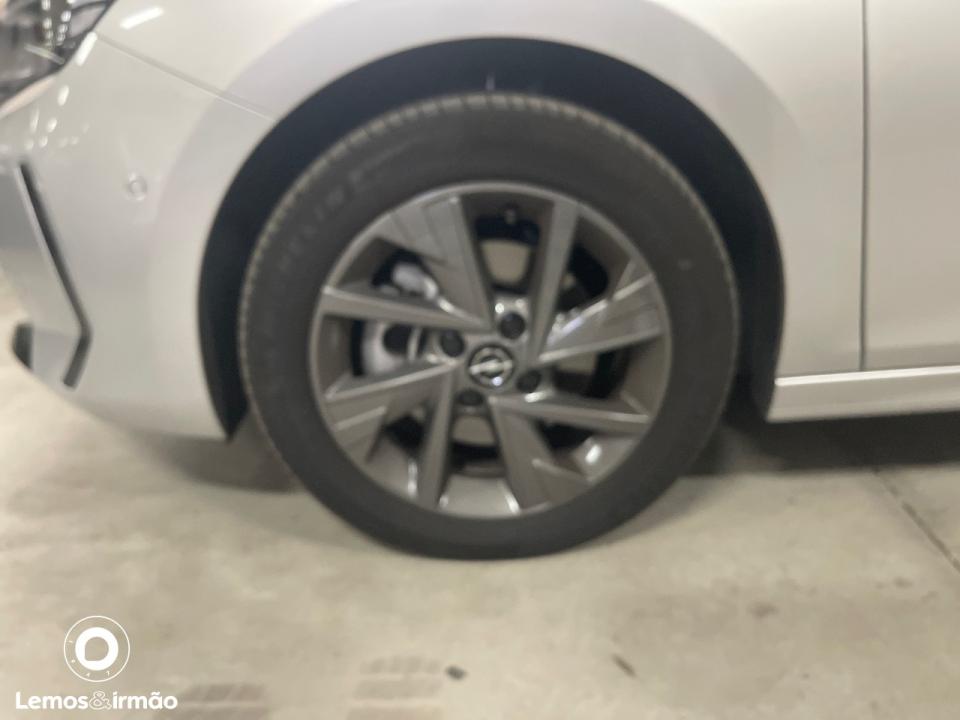 opel-corsa-2025-gasolina-1199cc