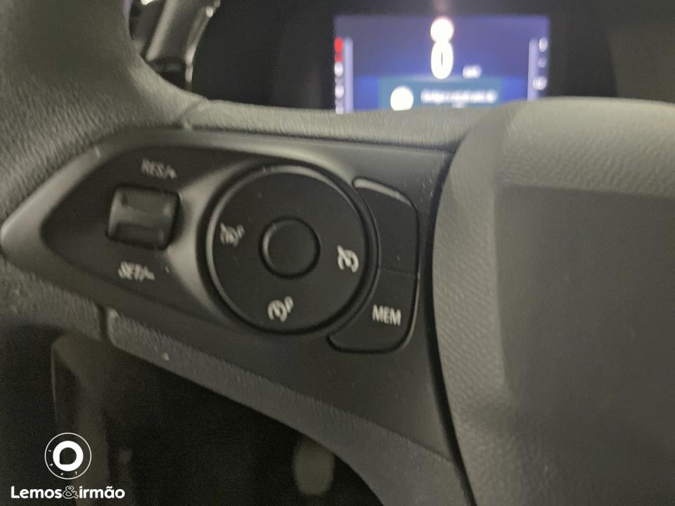 opel-corsa-2025-gasolina-1199cc
