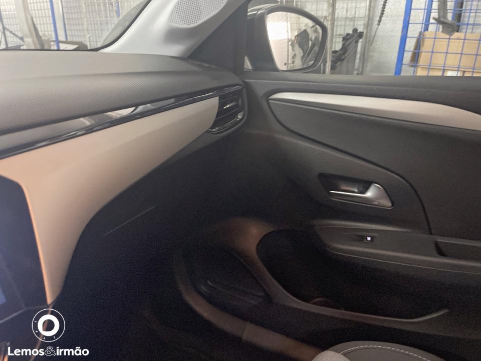 opel-corsa-2025-gasolina-1199cc