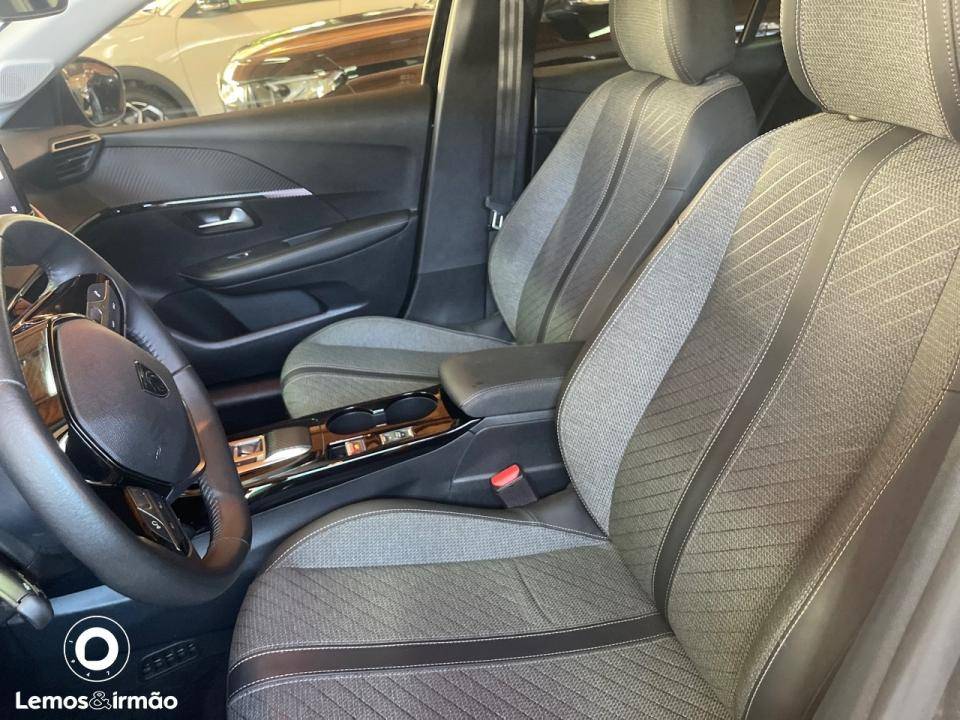 peugeot-208-2026-gasolina-1199cc